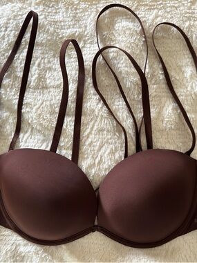 SKIMS Multi-Way Molded underwire Bra in Cocoa